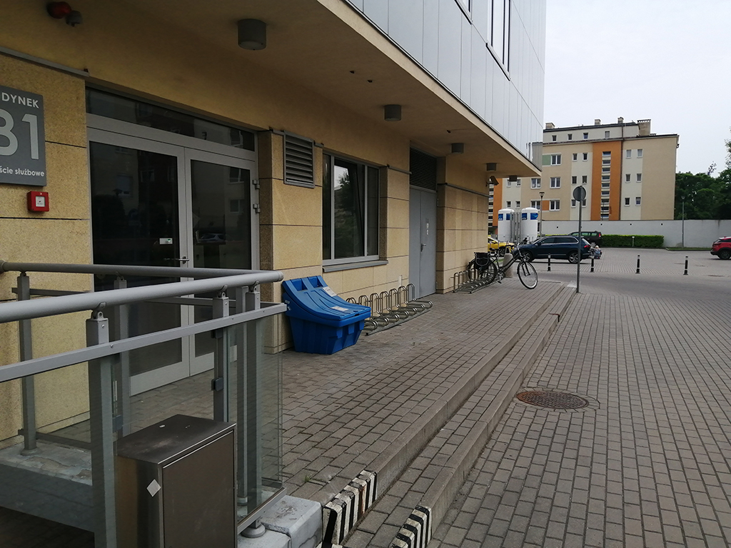 Parkingi rowerowe bydgoskich placówek medycznych - Dziecięcy Szpital w Bydgoszczy